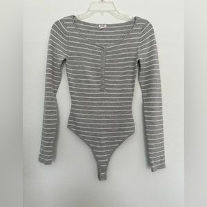 Garage Ladies Long Sleeve Striped Bodysuit Size M